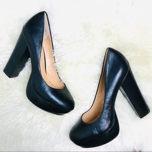 Steven Madden Leather Pump